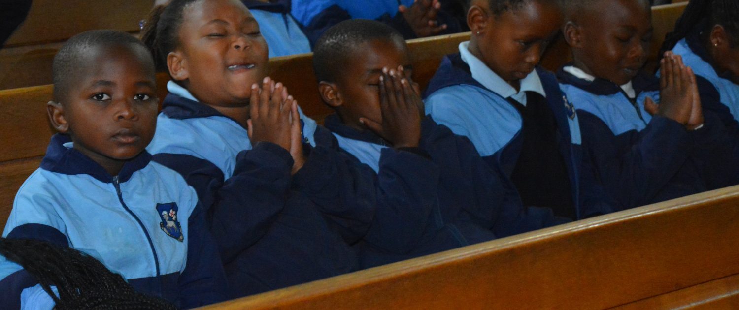 Grade 1 praying